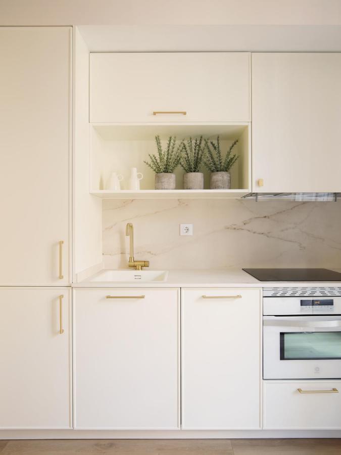 Staylish Studio Apartment In Malasana — Photos 1